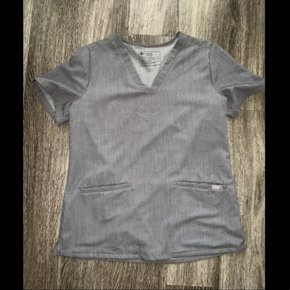 Figs casma scrub top 3 pocket
